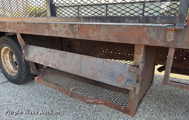 image for item DT3265 2012 Isuzu NPR crew cab flatbed truck