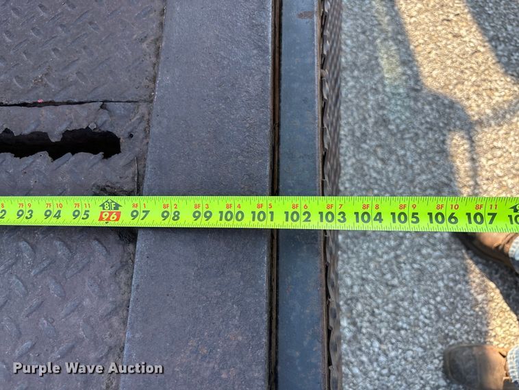 image for item DT3265 2012 Isuzu NPR crew cab flatbed truck