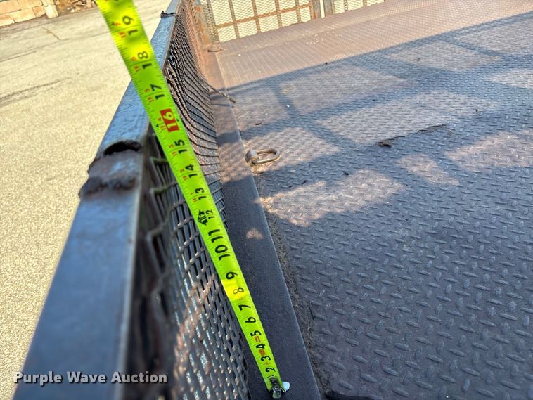 image for item DT3265 2012 Isuzu NPR crew cab flatbed truck