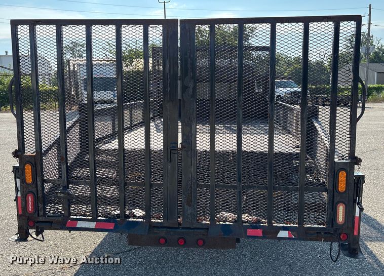 image for item DT3265 2012 Isuzu NPR crew cab flatbed truck