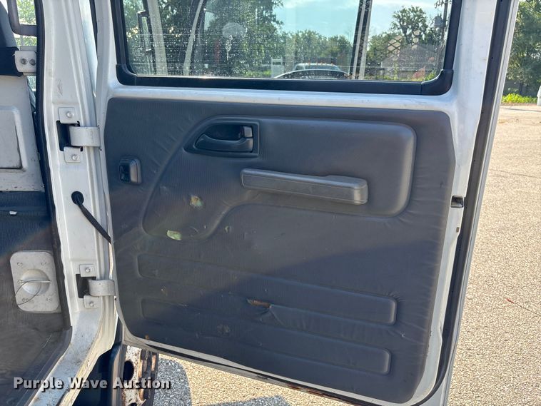 image for item DT3265 2012 Isuzu NPR crew cab flatbed truck