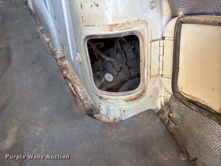 image for item DT3265 2012 Isuzu NPR crew cab flatbed truck