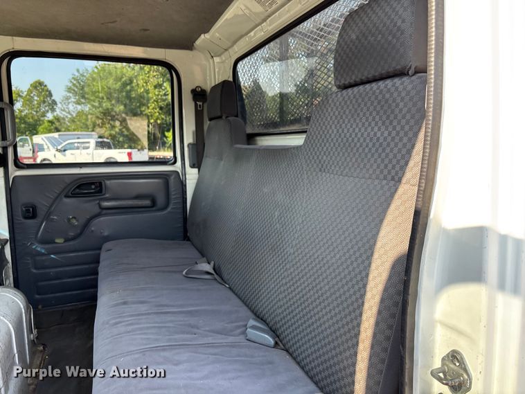 image for item DT3265 2012 Isuzu NPR crew cab flatbed truck