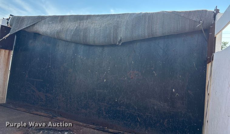 image for item DT3266 2003 Ford F450 Super Duty dump flatbed truck