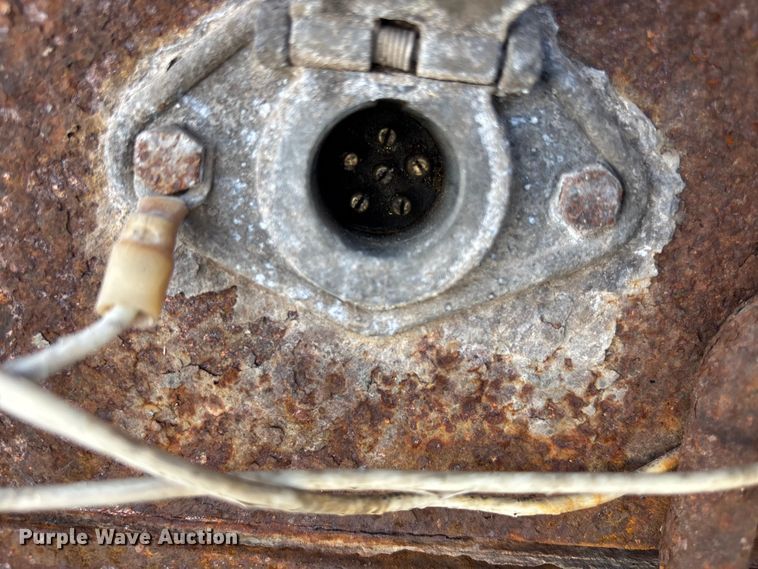 image for item DT3266 2003 Ford F450 Super Duty dump flatbed truck