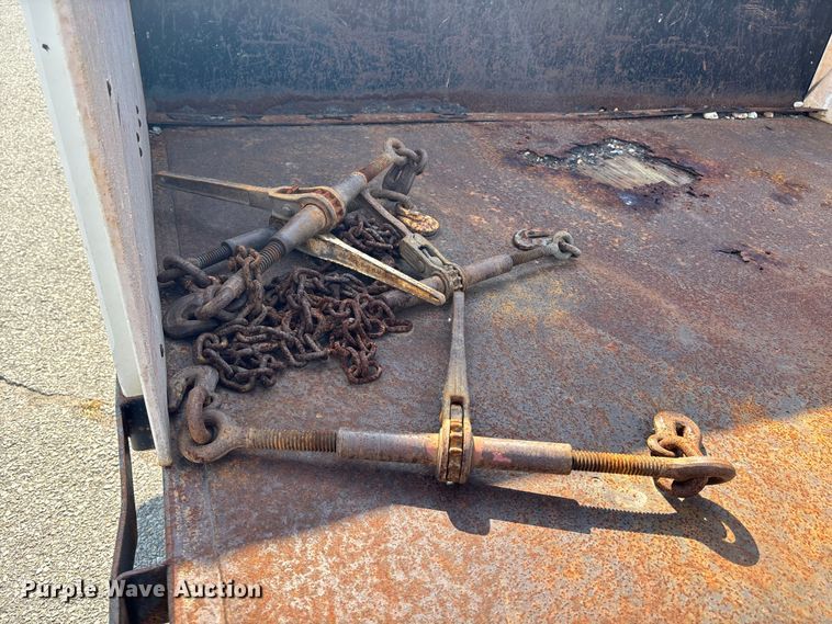 image for item DT3266 2003 Ford F450 Super Duty dump flatbed truck