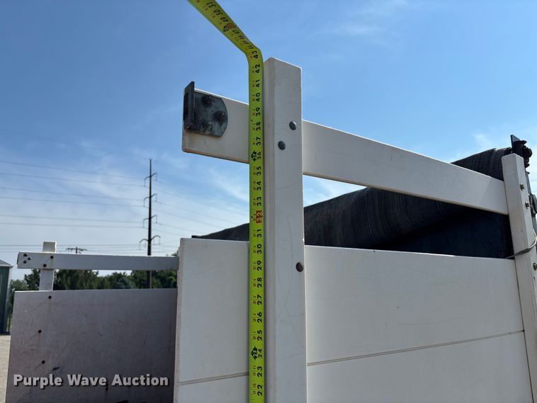 image for item DT3266 2003 Ford F450 Super Duty dump flatbed truck