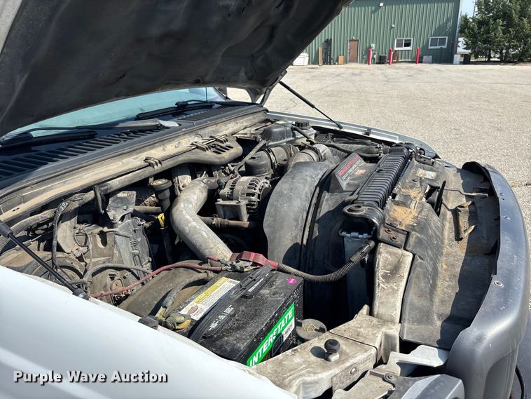 image for item DT3266 2003 Ford F450 Super Duty dump flatbed truck