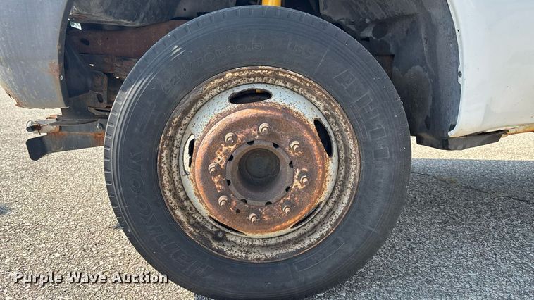 image for item DT3266 2003 Ford F450 Super Duty dump flatbed truck