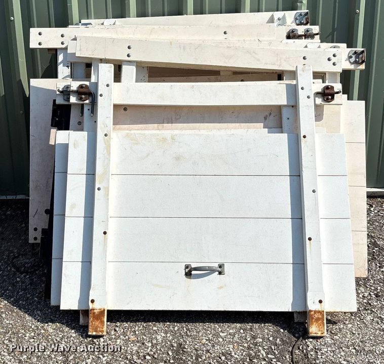 image for item DT3266 2003 Ford F450 Super Duty dump flatbed truck