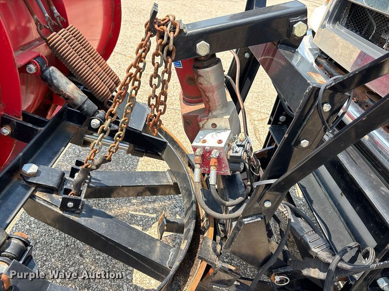 image for item DT3268 2013 Ford F750 Super Duty dump flatbed truck