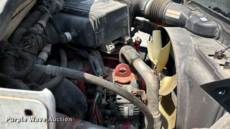 image for item DT3268 2013 Ford F750 Super Duty dump flatbed truck