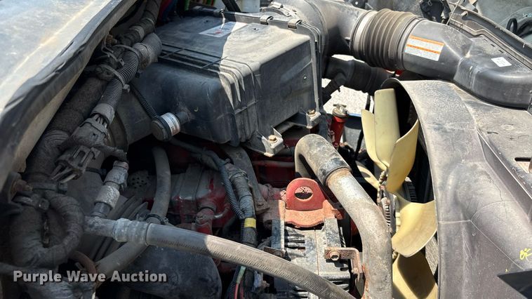 image for item DT3268 2013 Ford F750 Super Duty dump flatbed truck