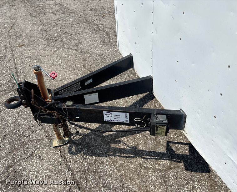 image for item DT3269 1999 Haulmart enclosed cargo trailer