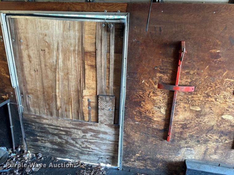 image for item DT3269 1999 Haulmart enclosed cargo trailer