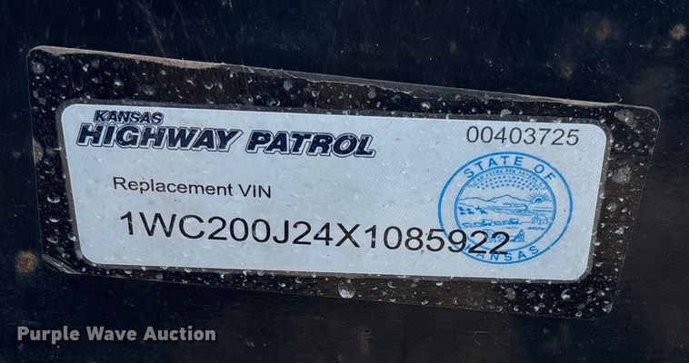 image for item DT3269 1999 Haulmart enclosed cargo trailer