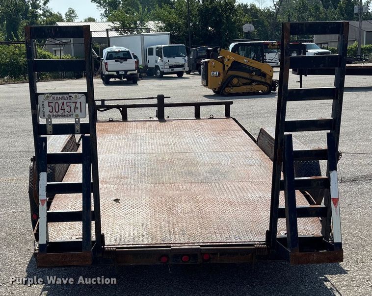 image for item DT3271 2007 Maxey utility trailer