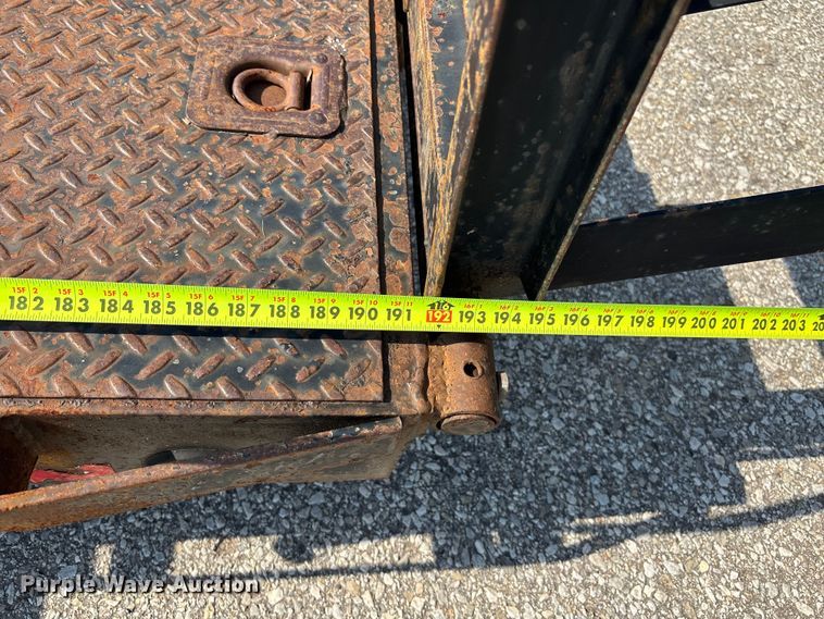 image for item DT3271 2007 Maxey utility trailer