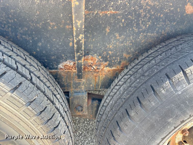 image for item DT3271 2007 Maxey utility trailer