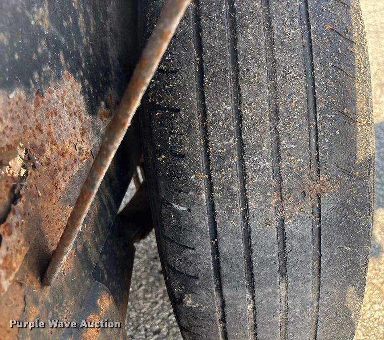 image for item DT3271 2007 Maxey utility trailer