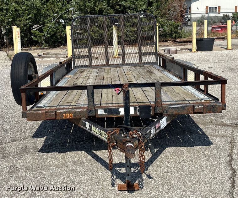 image for item DT3272 2010 PJ utility trailer