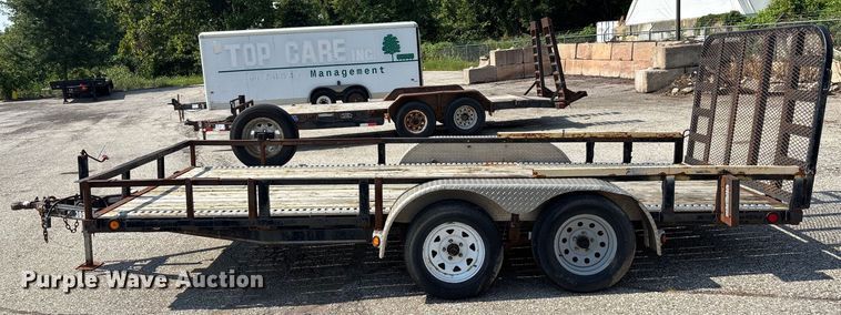 image for item DT3272 2010 PJ utility trailer