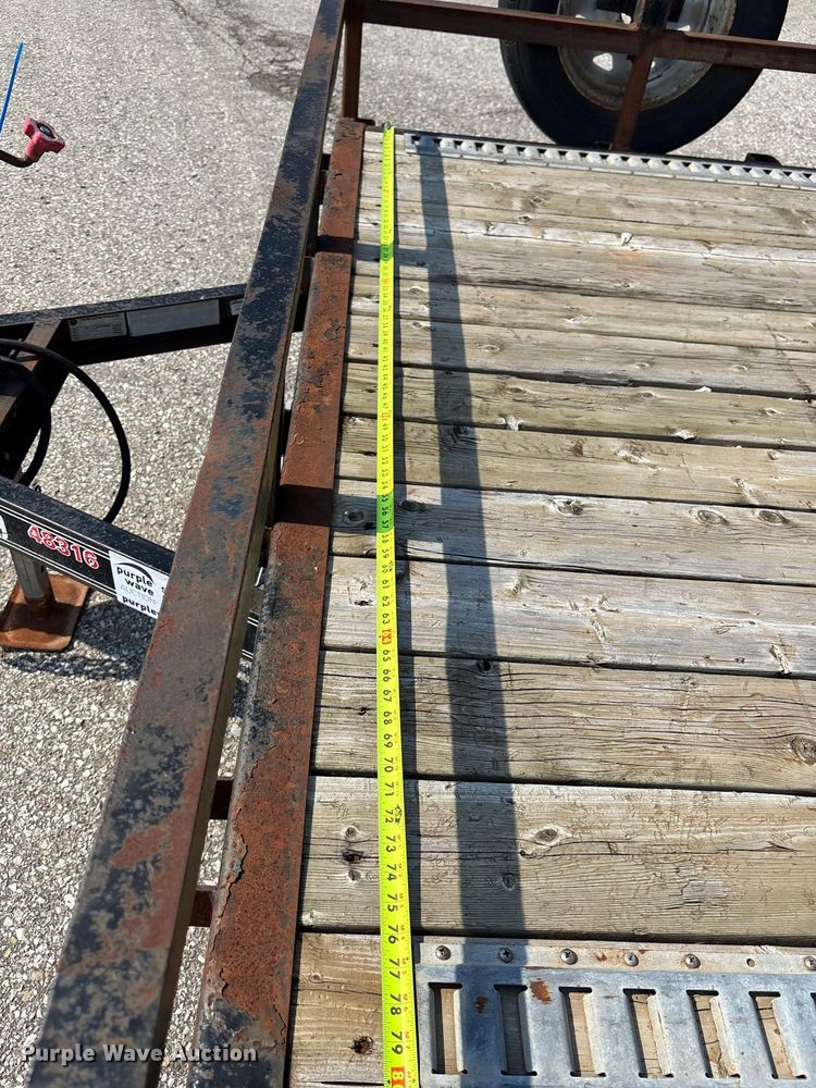 image for item DT3272 2010 PJ utility trailer