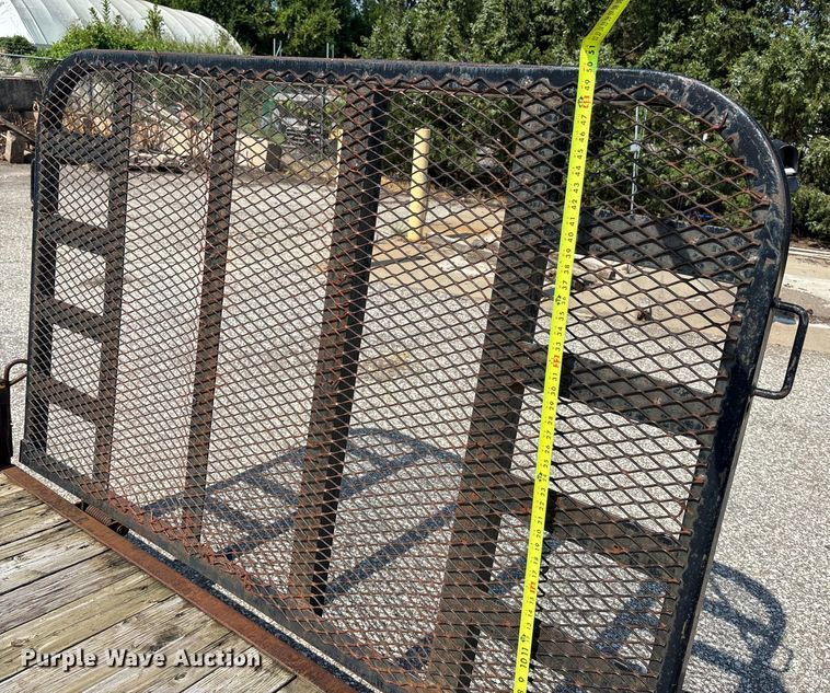 image for item DT3272 2010 PJ utility trailer