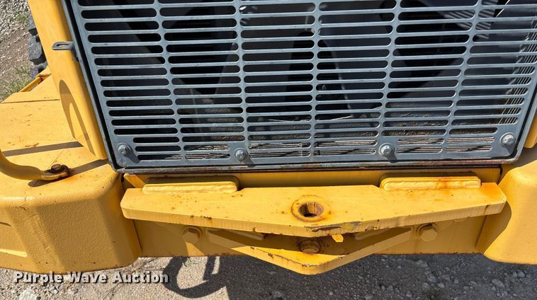 image for item DT3282 2006 John Deere 444J wheel loader