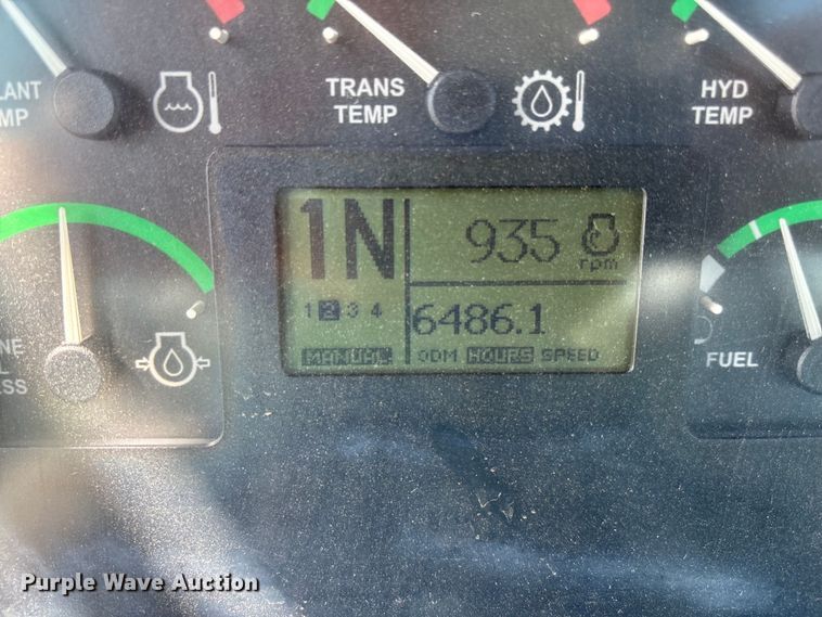 image for item DT3282 2006 John Deere 444J wheel loader