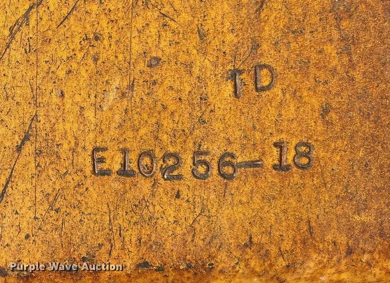 image for item DT3282 2006 John Deere 444J wheel loader