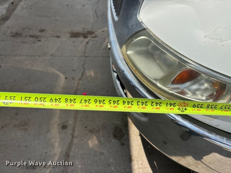 image for item DT3288 2006 International Dura Star 4400 flatbed truck