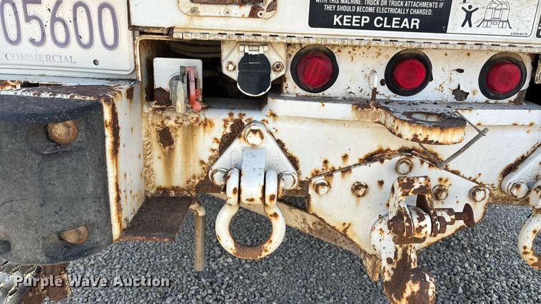 image for item DT3290 2001 Freightliner FL70 bucket truck