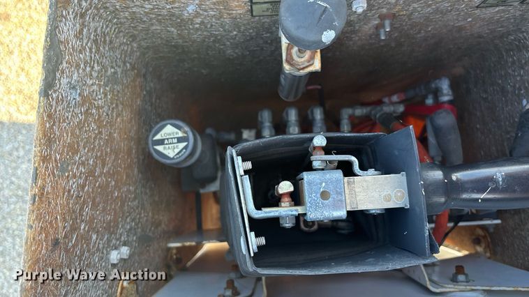 image for item DT3290 2001 Freightliner FL70 bucket truck