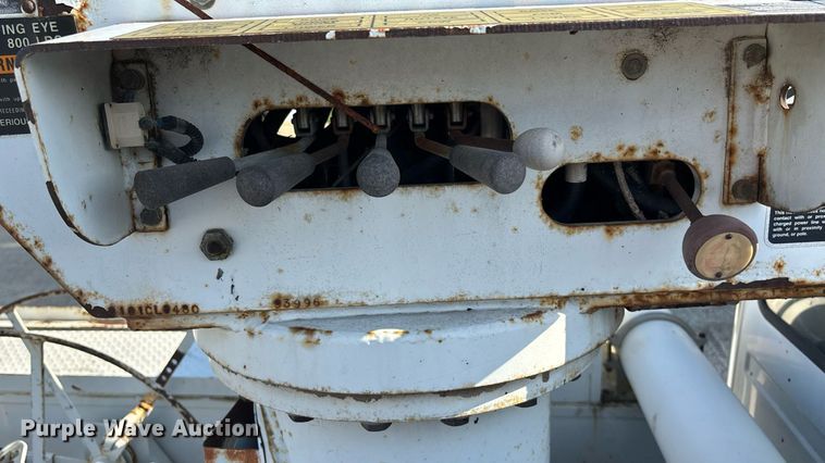 image for item DT3290 2001 Freightliner FL70 bucket truck