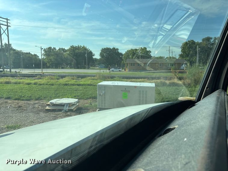 image for item DT3290 2001 Freightliner FL70 bucket truck