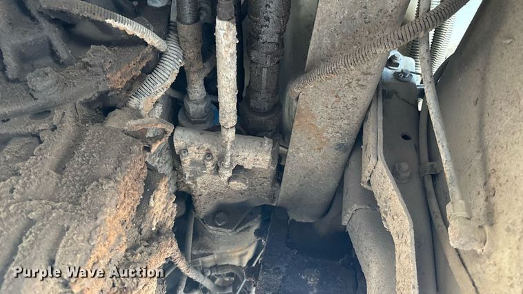 image for item DT3290 2001 Freightliner FL70 bucket truck