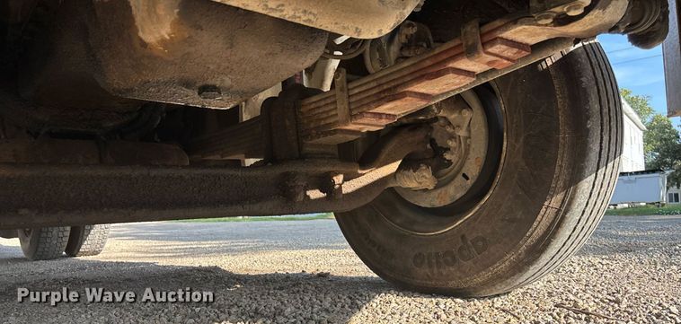 image for item DT3290 2001 Freightliner FL70 bucket truck