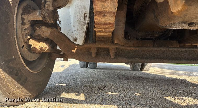 image for item DT3290 2001 Freightliner FL70 bucket truck