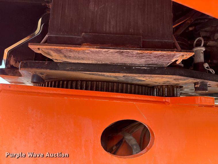 image for item DT6717 2013 JLG 600S boom lift