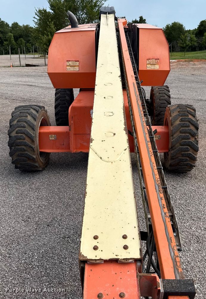 image for item DT6717 2013 JLG 600S boom lift