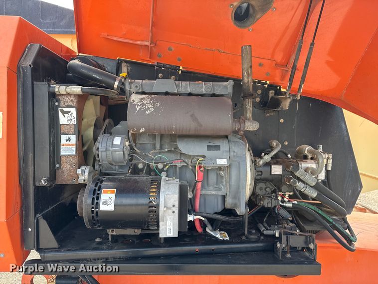 image for item DT6717 2013 JLG 600S boom lift