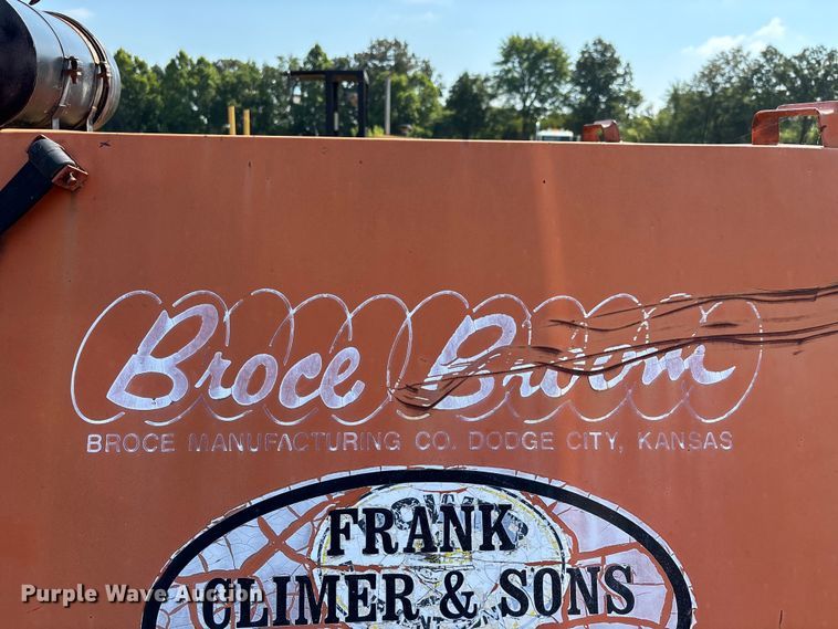 image for item DU1256 Broce RC300 broom