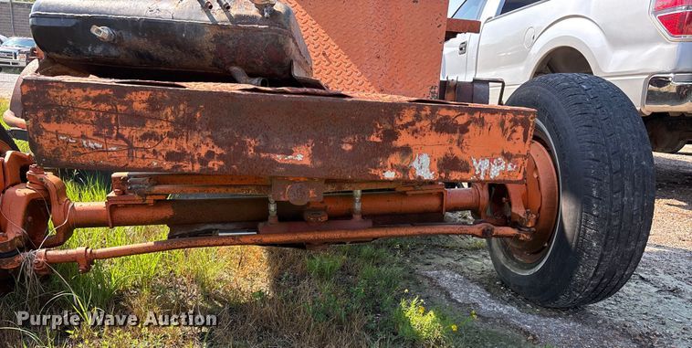 image for item DU1256 Broce RC300 broom