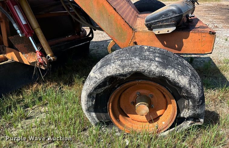 image for item DU1256 Broce RC300 broom