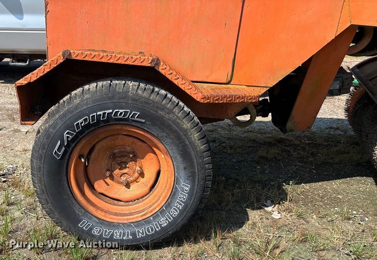 image for item DU1256 Broce RC300 broom