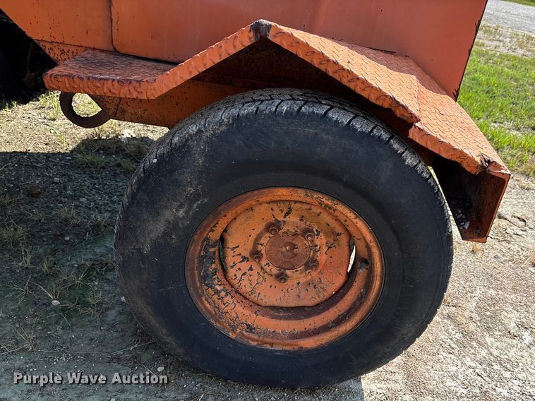 image for item DU1256 Broce RC300 broom