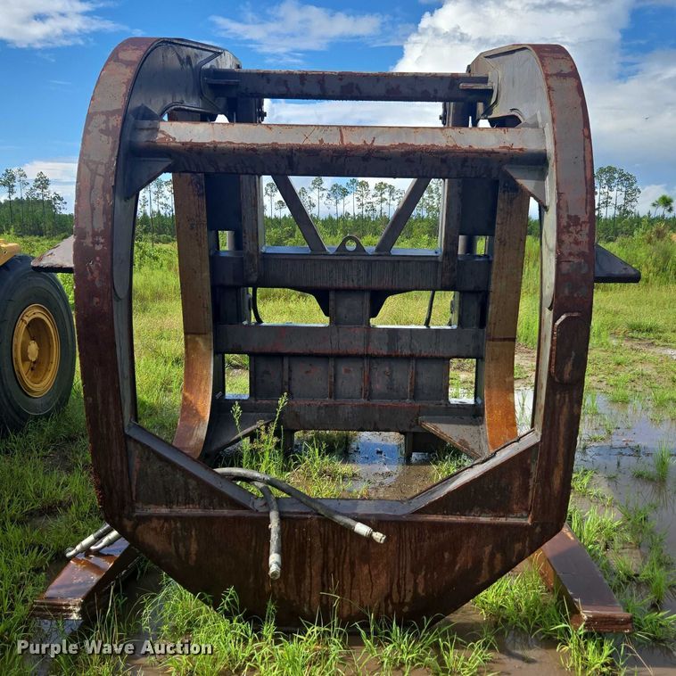 image for item DU2502 Wicker WEXCL350 log grapple bucket