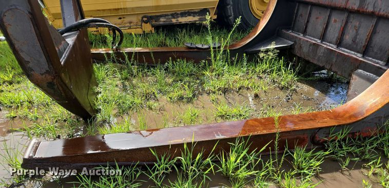 image for item DU2502 Wicker WEXCL350 log grapple bucket