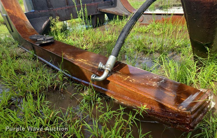 image for item DU2502 Wicker WEXCL350 log grapple bucket